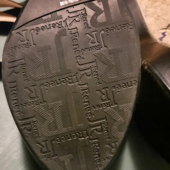 J. RENEE wedged sandal w/ splatter paint - Picture 4 of 4